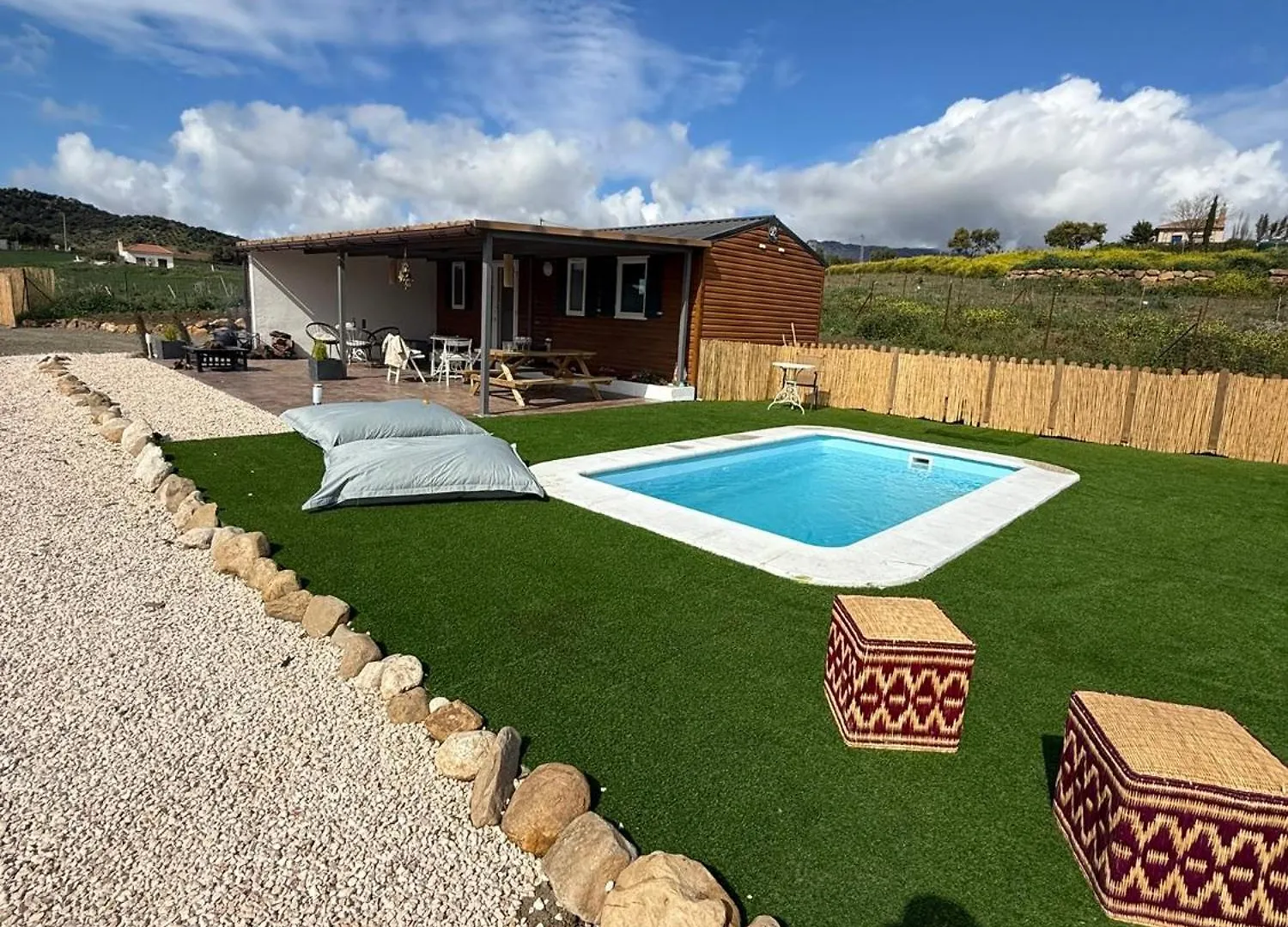 Casa Con Piscina Privada Bajo El Torcal Villa Malaga Chalet